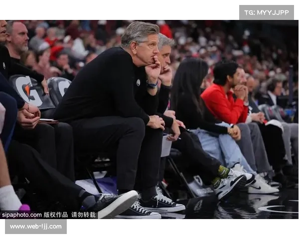 公牛后卫吉迪腿筋拉伤，预计将缺席数周比赛